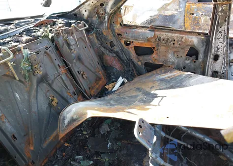 1999 Toyota Camry Le из США, поврежденный, VIN JT2BG22K5X0267698